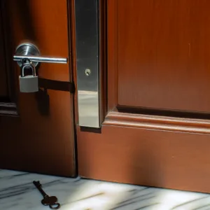 Lire la suite à propos de l’article Intervention porte verrouillée : astuces incontournables pour vous sauver en un rien de temps