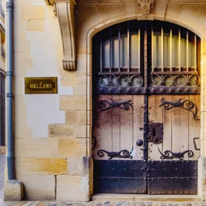 Lire la suite à propos de l’article Ouverture de porte sécurisée Orléans : Astuces essentielles pour garantir votre sérénité